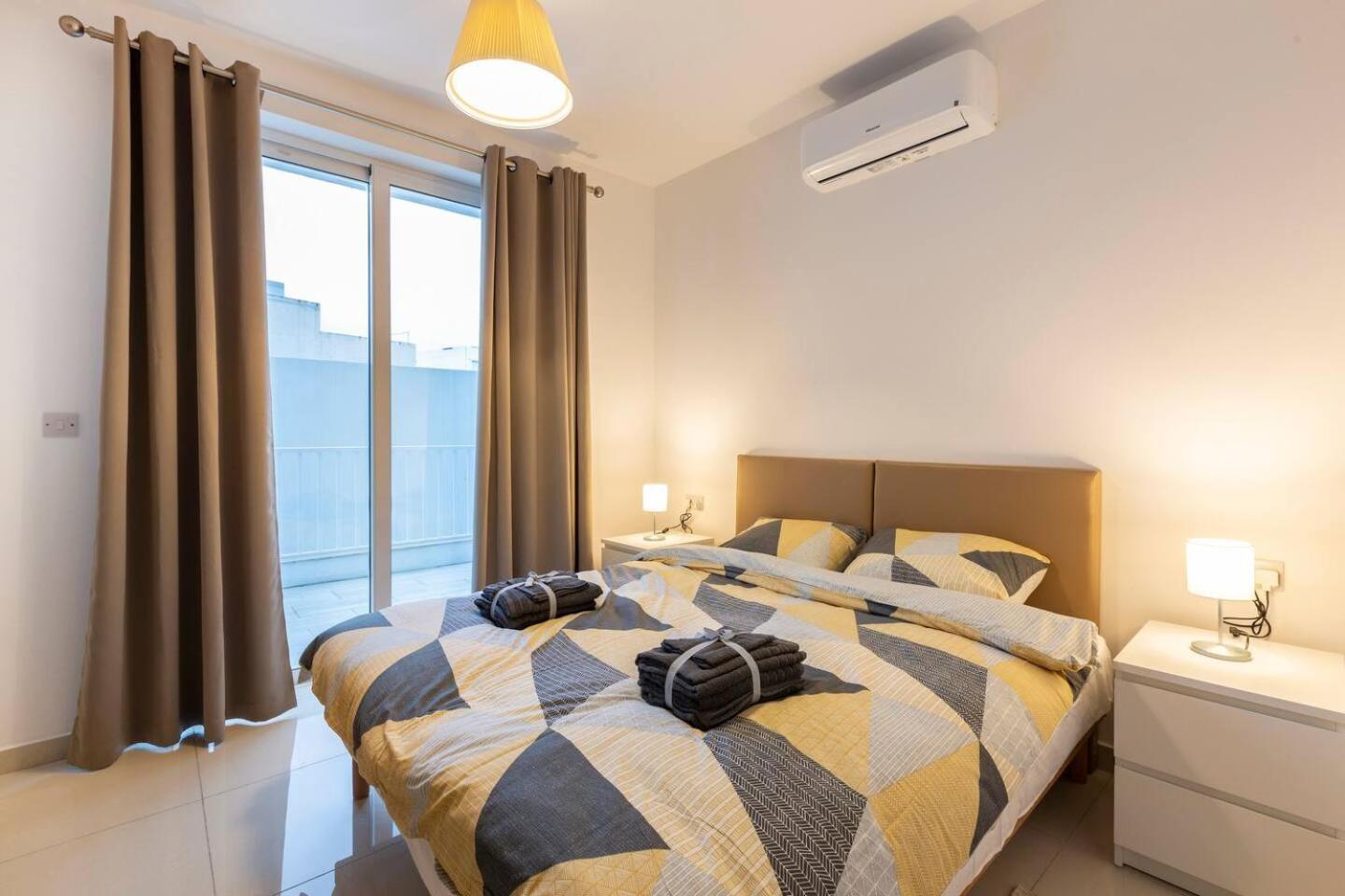 Beautiful Modern Central 2Br Apt Ta Xbiex Екстер'єр фото