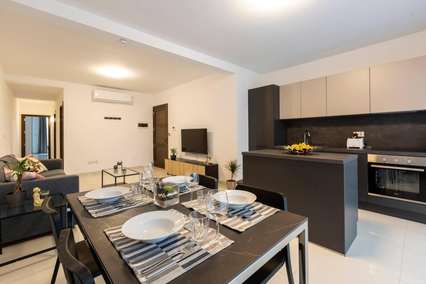 Beautiful Modern Central 2Br Apt Ta Xbiex Екстер'єр фото